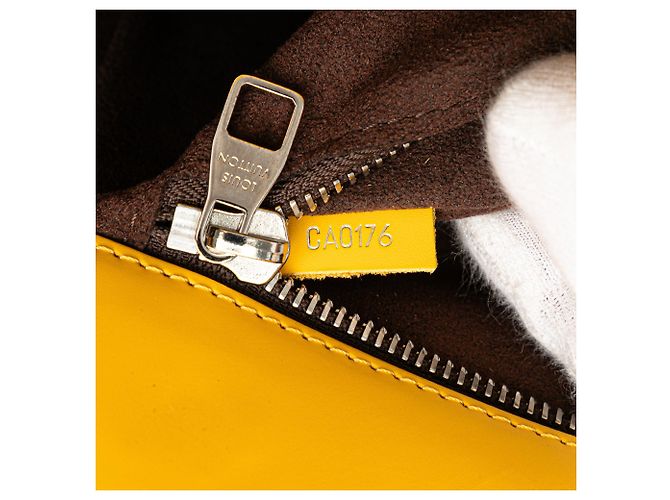 Louis Vuitton Epi Phenix Pm Giallo - vista 6