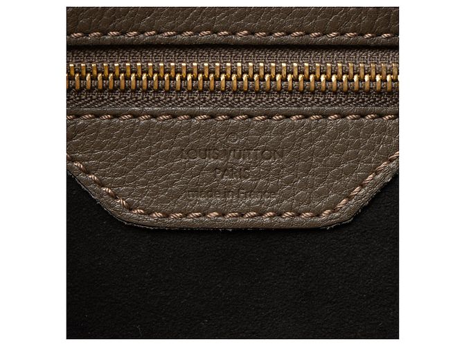 Hobo in pelle Mahina di Louis Vuitton Marrone - vista 8