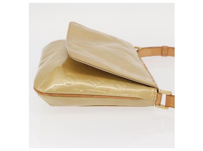 Borsa Louis Vuitton Thompson Street Monogram Vernis Media Beige - vista 3