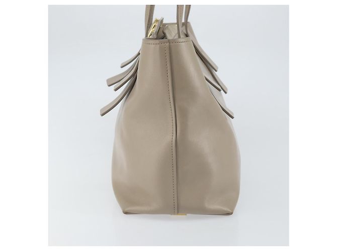 Chloé Bolso Tote de cuero beige y dorado Chloe C Auth am10250V - vista 5