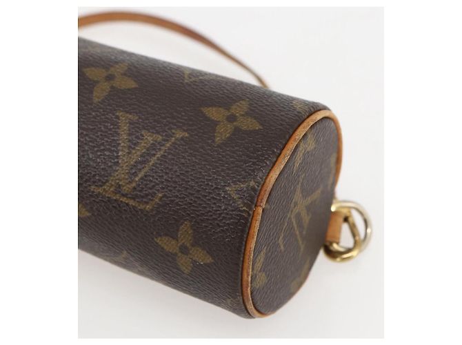 LOUIS VUITTON Pochette Papillon Monogramma LV Auth 157370 - vista 14