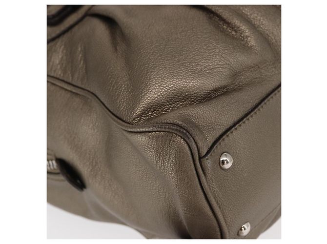 Borsa a mano Gancini in pelle Salvatore Ferragamo oro argento Auth 160099 - vista 10