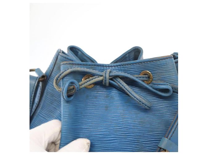LOUIS VUITTON Sac à épaule Epi Noe Bleu Toledo M44005 LV Auth 159680 - vue 18