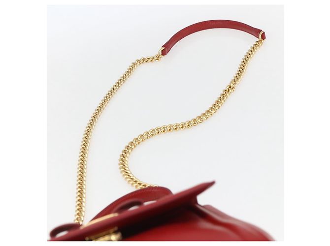 Salvatore Ferragamo Borsa a Spalla Chain Vala in Pelle 2 in 1 Rossa Oro Auth BA9424V Rosso D'oro - vista 10