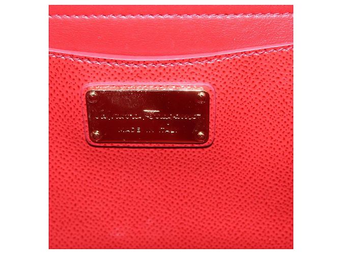 Salvatore Ferragamo Borsa a Spalla Chain Vala in Pelle 2 in 1 Rossa Oro Auth BA9424V Rosso D'oro - vista 16
