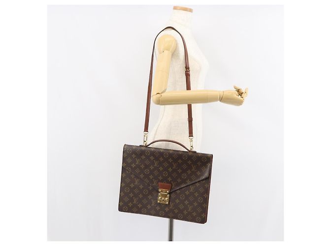 LOUIS VUITTON Borsa Porta Documenti a Tracolla Monogram M53338 LV Auth ep12567 Monogramma - vista 27