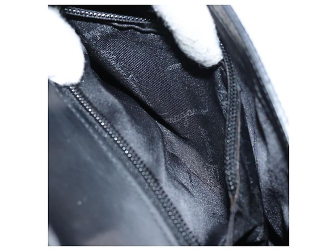 Borsa a mano Vala in pelle nera e argento di Salvatore Ferragamo Auth 160107 Nero - vista 21