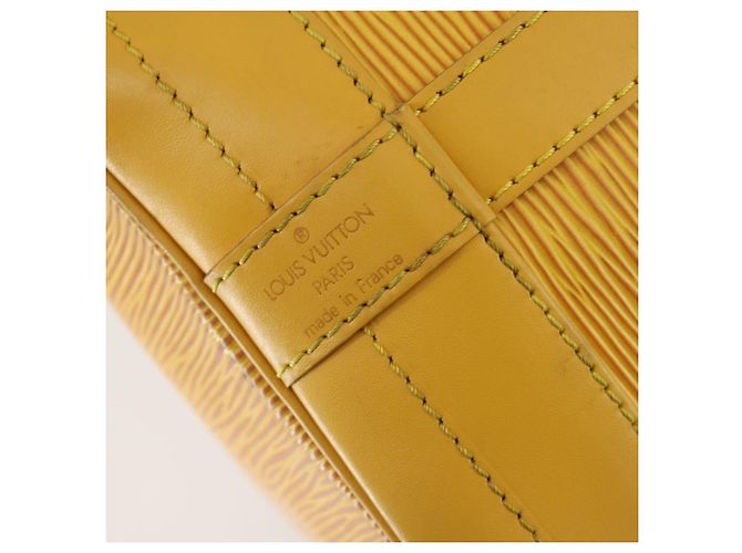 LOUIS VUITTON Epi Noe Shoulder Bag Tassili Yellow M44009 LV Auth ka1396 - view 17