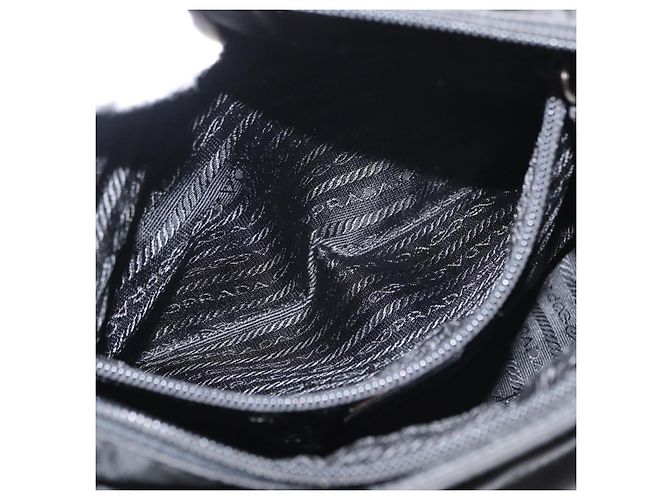 Borsa Tote Prada in nylon nero argento Auth gh1544 - vista 23