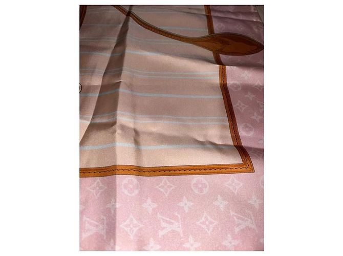 Louis Vuitton Il mio Neverfull 90 quadrato/foulard Rosa Beige Marrone chiaro - vista 4