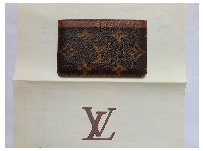 Louis Vuitton Porte Carte è marrone - vista 2