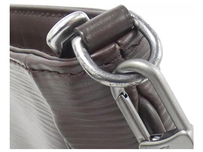 Borsa a Spalla Sarvanga Epi Louis Vuitton Marrone - vista 8