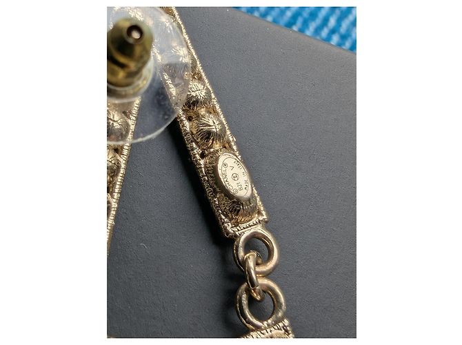 Chanel Orecchini in cristallo lettera GHW B21V CHA NEL D'oro - vista 9