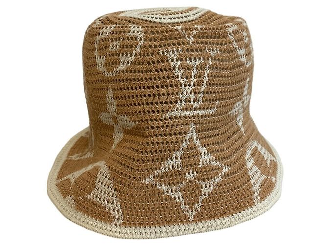 Bucket Cappello Monogram Estivo Louis Vuitton - vista 4