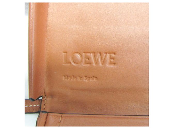 Loewe BORSO A TALLONE PICCOLO Borsa a spalla in pelle marrone - vista 15