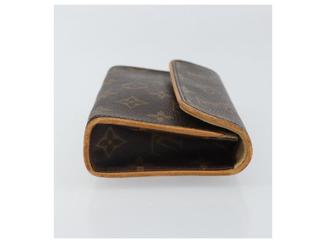Louis Vuitton Florentine Waist Monogram Canvas Marrone - vista 3