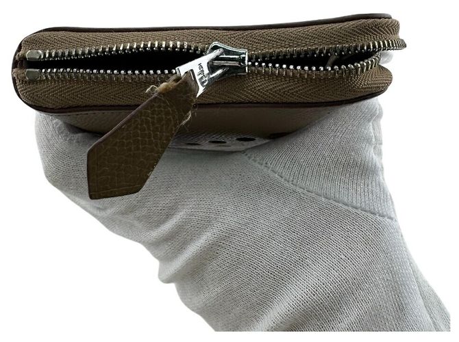 Hermès HERMES Rundzip Evelyne langer Geldbeutel in Braun - Ansicht 13