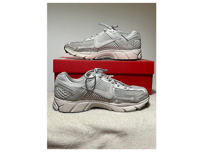 Scarpe Nike per Uomo in Ottime Condizioni - vista 3