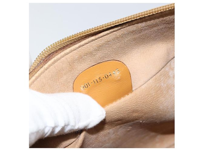 Gucci Borsa a Spalla Micro GG Supreme PVC Beige Oro Auth BA9394 D'oro - vista 12