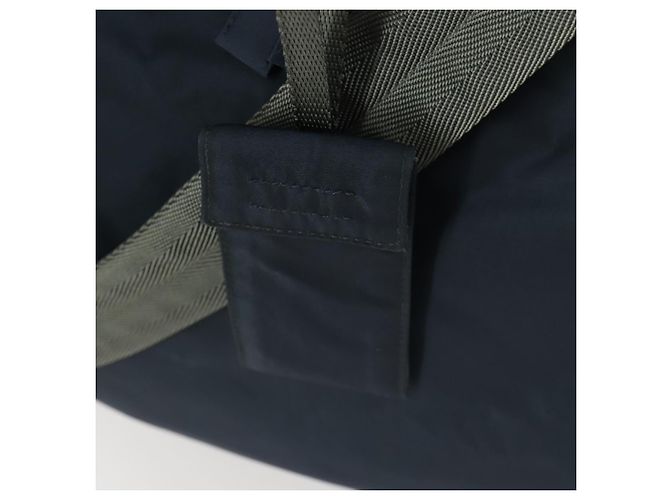 Borsa sportiva Boston in nylon 2 in 1 PRADA blu navy rosso Auth 158522 - vista 19