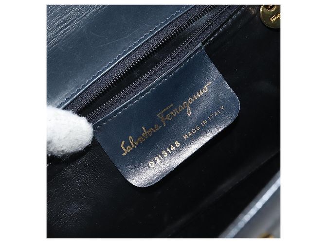 Borsa a Spalla Salvatore Ferragamo in Pelle Blu Navy Oro Auth ka1235 D'oro - vista 12