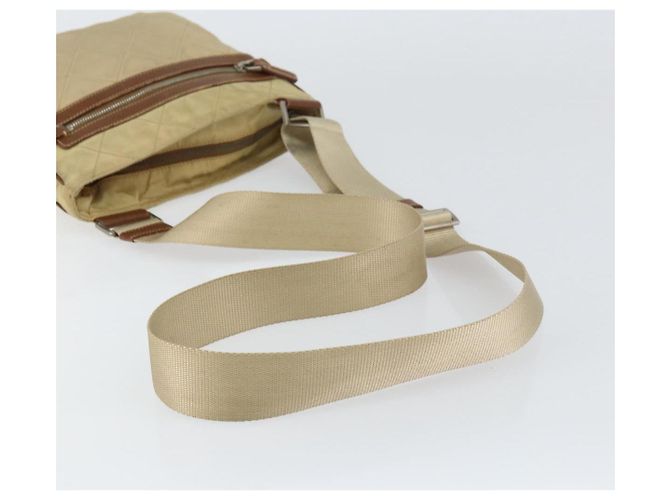PRADA Gepolsterte Schultertasche Nylon Beige Silber Auth 159966 - Ansicht 7