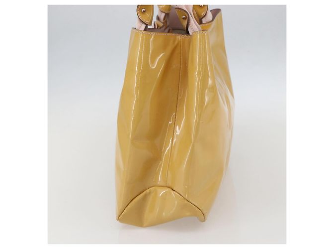 Borsa Vala in smalto giallo oro Salvatore Ferragamo Auth am10303 - vista 4