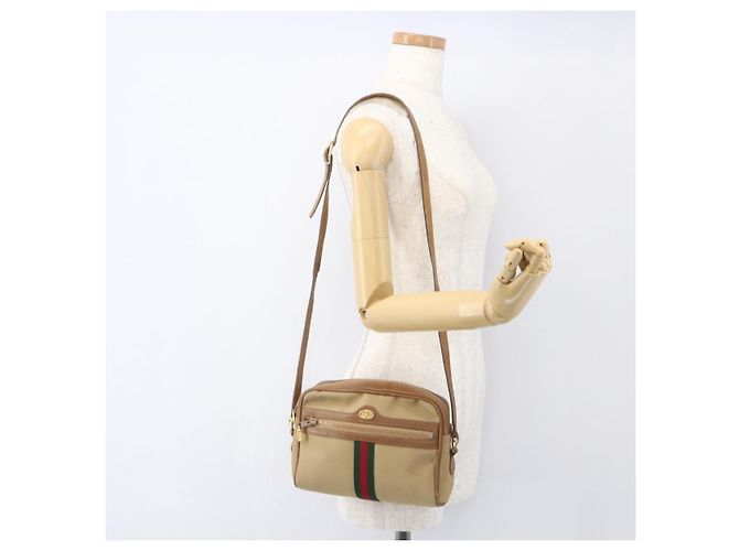 Gucci Borsa a spalla Web Sherry Line in tela beige e oro Auth BA9238 D'oro - vista 22
