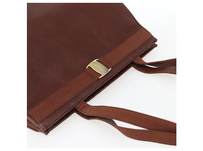 Borsa a Spalla Vala in Pelle Marrone Oro Salvatore Ferragamo Auth ka1378 D'oro - vista 6