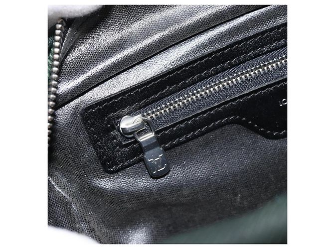 LOUIS VUITTON Clutch Taiga Parana Épicea M30754 LV Auth 159347 - vista 20