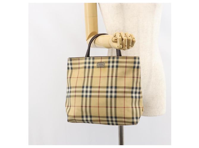 Bolsa de mão em PVC bege e dourado com estampa Nova Check da BURBERRY Auth 159987 - vista 21