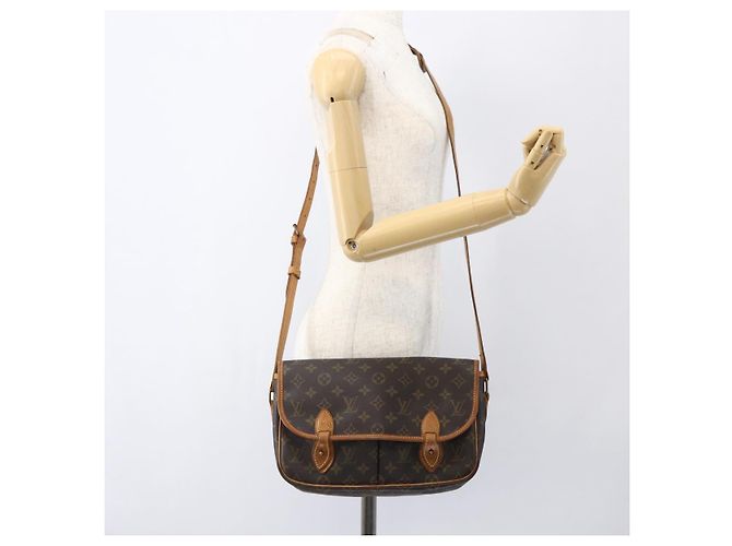 LOUIS VUITTON Borsa a Spalla Gibeciere MM Monogram M42247 LV Auth am10415 Monogramma - vista 23