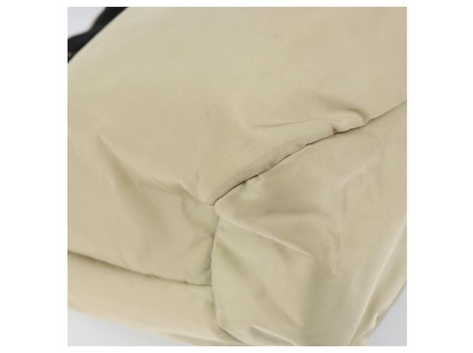 Borsa a mano Vala in nylon beige e argento di Salvatore Ferragamo Auth 159394 - vista 14