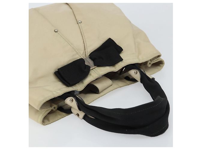 Borsa a mano Vala in nylon beige e argento di Salvatore Ferragamo Auth 159394 - vista 6