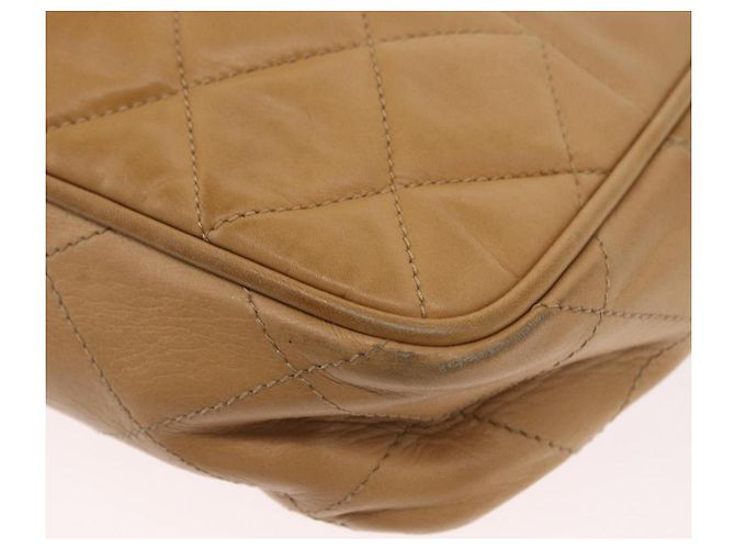 Borsa a spalla matelassé con catena CHANEL in pelle di agnello beige oro CC Auth gh1553 D'oro - vista 16
