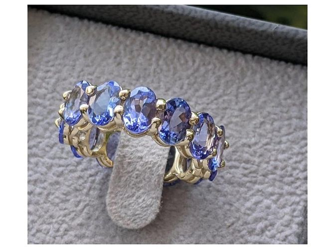 Autre Marque 14k Weißgold Eternity Ring mit blauen Tansaniten - Ansicht 4