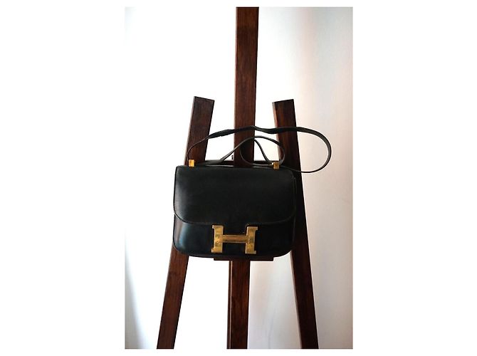 Sac Hermès Constance en cuir box noir - vue 2
