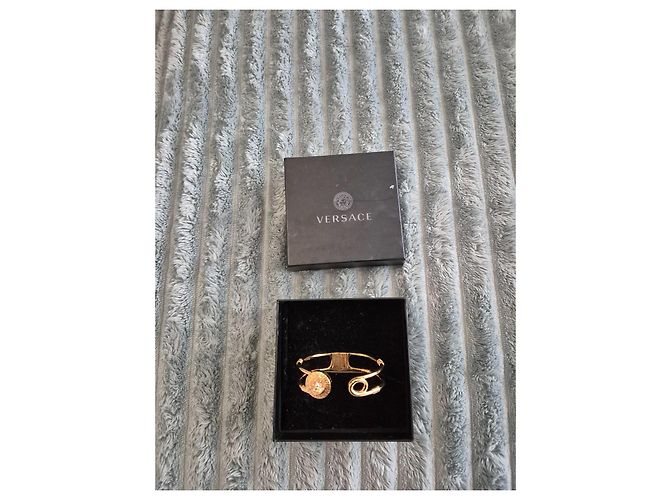 Pulsera Versace de acero dorado - vista 2