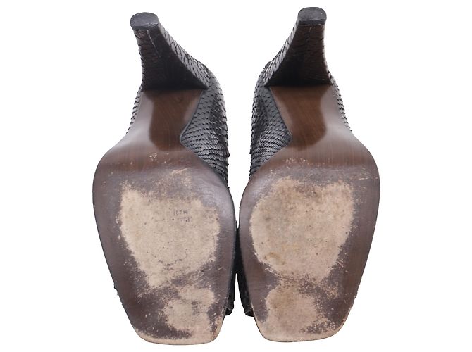 Décolleté in pelle di serpente Stuart Weitzman in pelle marrone - vista 7