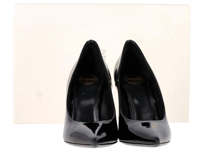 Norma-Pumps von Saint Laurent aus schwarzem Lackleder - Ansicht 2