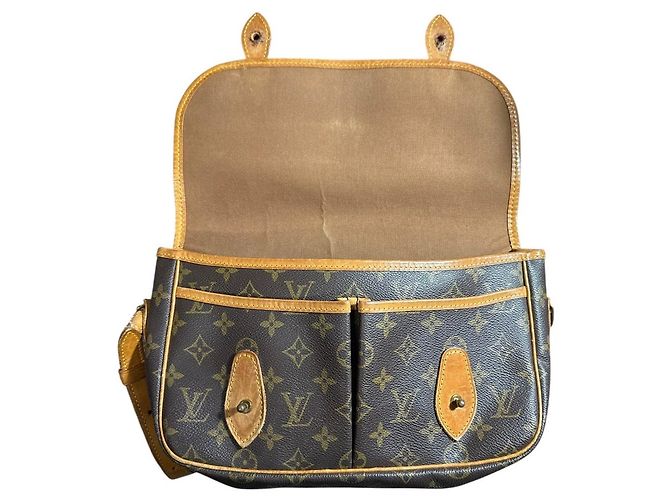 Sac à épaule Gibeciere MM Monogram Louis Vuitton Marron - vue 7