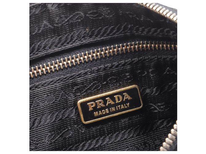 Borsa a spalla con zip Prada Re-Nylon in nylon nero - vista 8