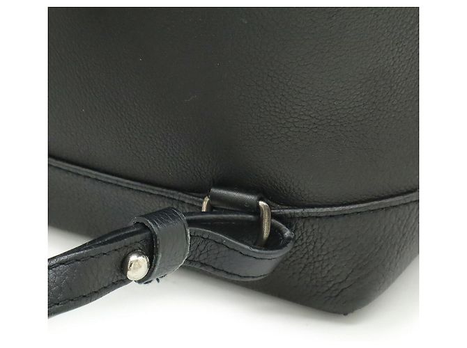Twist Louis Vuitton Lockme Calf Leather Backpack Black - view 6