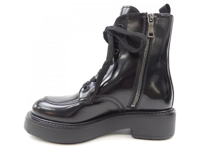 Prada gebürstete Lederstiefel Schwarz - Ansicht 2