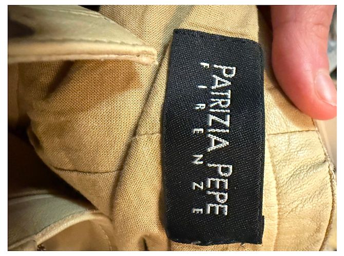 Minifalda de cuero Patrizia Pepe beige - vista 5