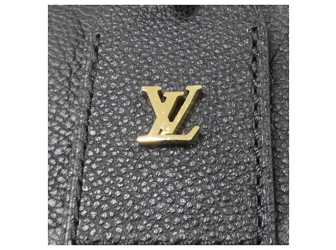 Borsa Trianon MM in Monogram Empreinte Louis Vuitton Nero - vista 4