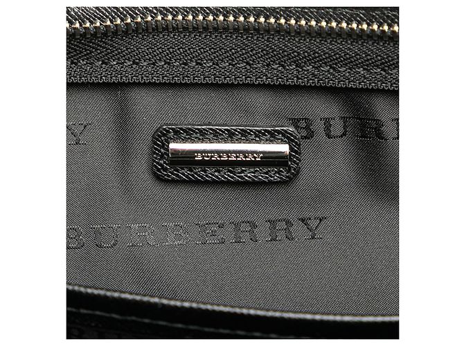 Burberry – Pochette in Pelle Nera con Cinturino Nero - vista 5
