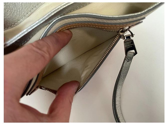 Borsa a tracolla Givenchy Duetto in pelle argentata Argento - vista 15