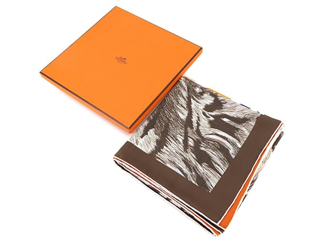 Hermès Sciarpa Grande Carre 90 Hermes Marrone Bianco Multicolore - vista 2