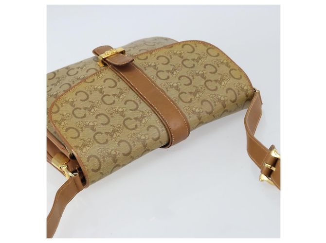 BORSO A SPALLA CÉLINE C SULKY CARRIAGE IN PVC BEIGE ORO Auth 159376 D'oro - vista 6